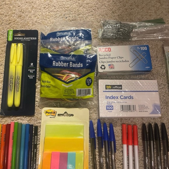 Office/school supplies - Picture 2 of 6